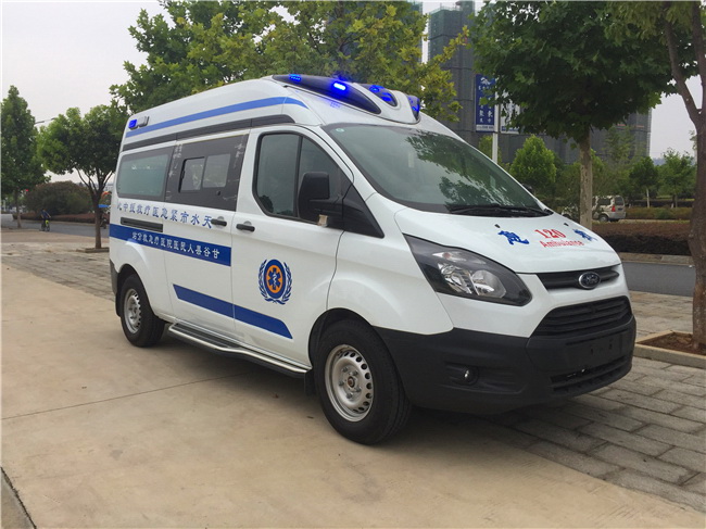 北京租赁私人救护车联系方式